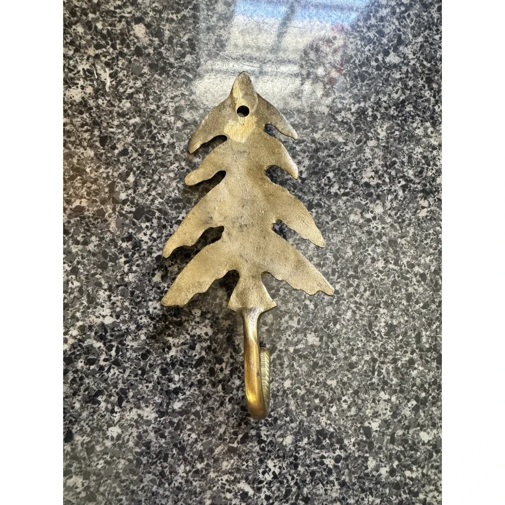VTG Brass Christmas Tree Hook Coat Stocking Wreath 6 3/8